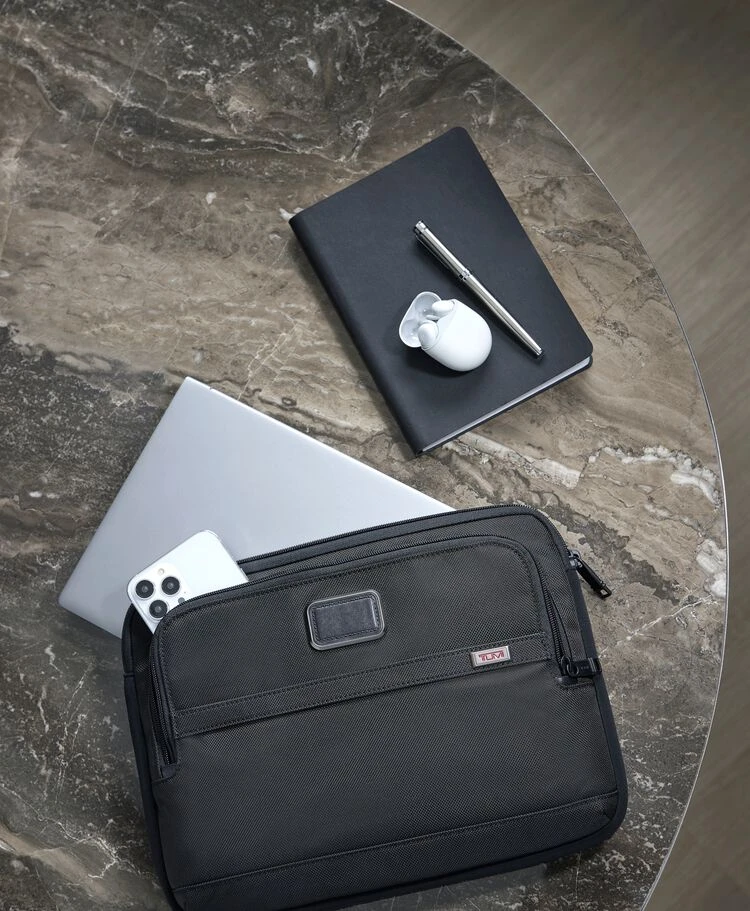Tumi ALPHA Medium Laptop Cover BLACK - Image 4