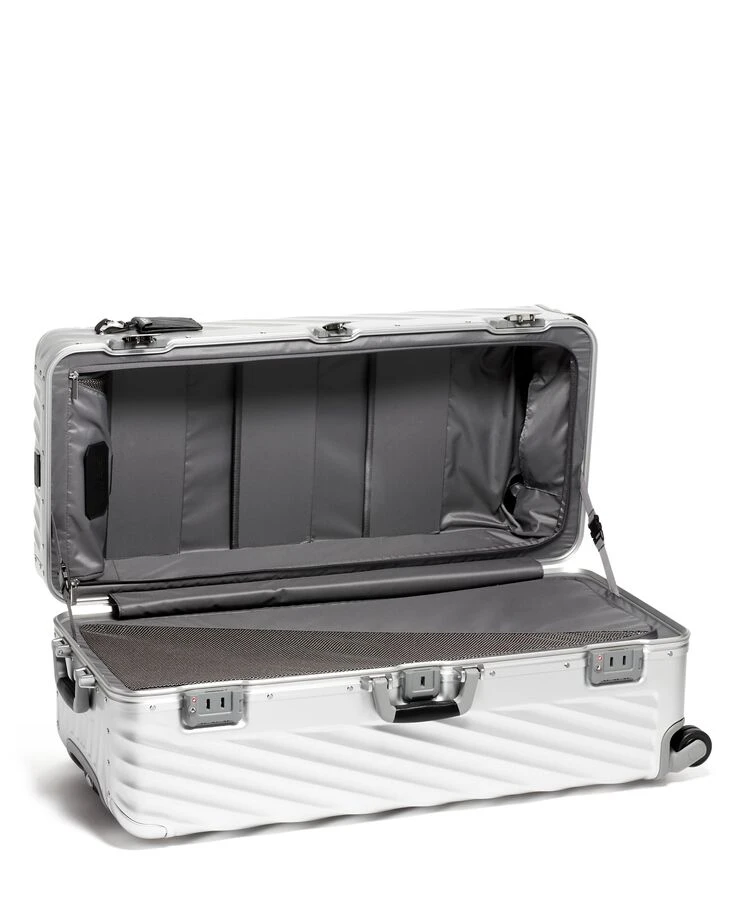 Tumi 19 DEGREE ALUMINUM Rolling Trunk SILVER - Image 3