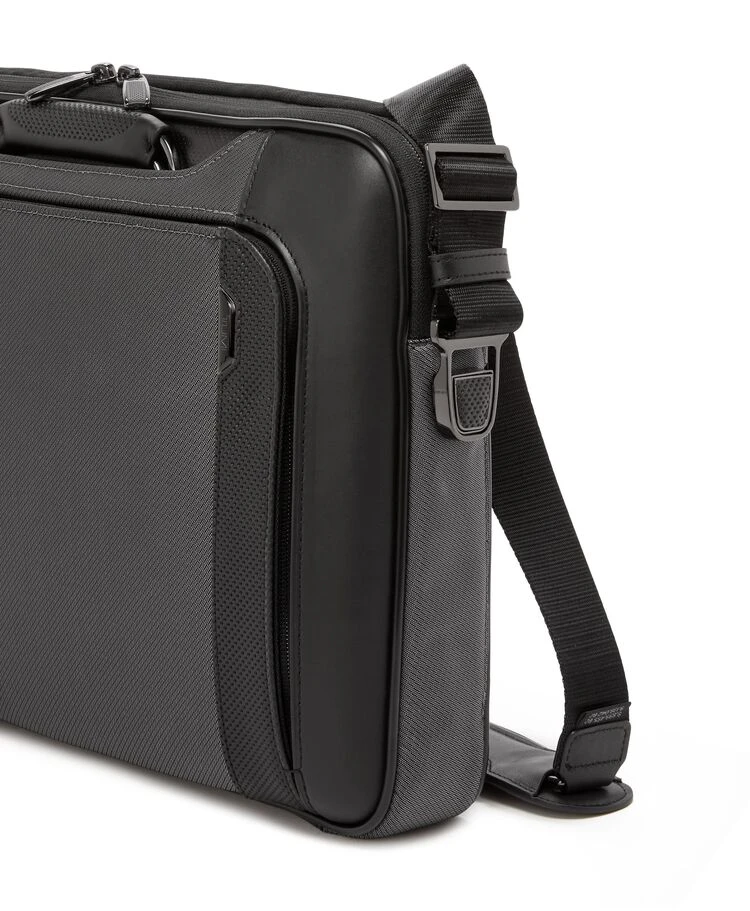 Tumi ARRIVĂ Hannover Slim Brief TITANIUM GREY - Image 5