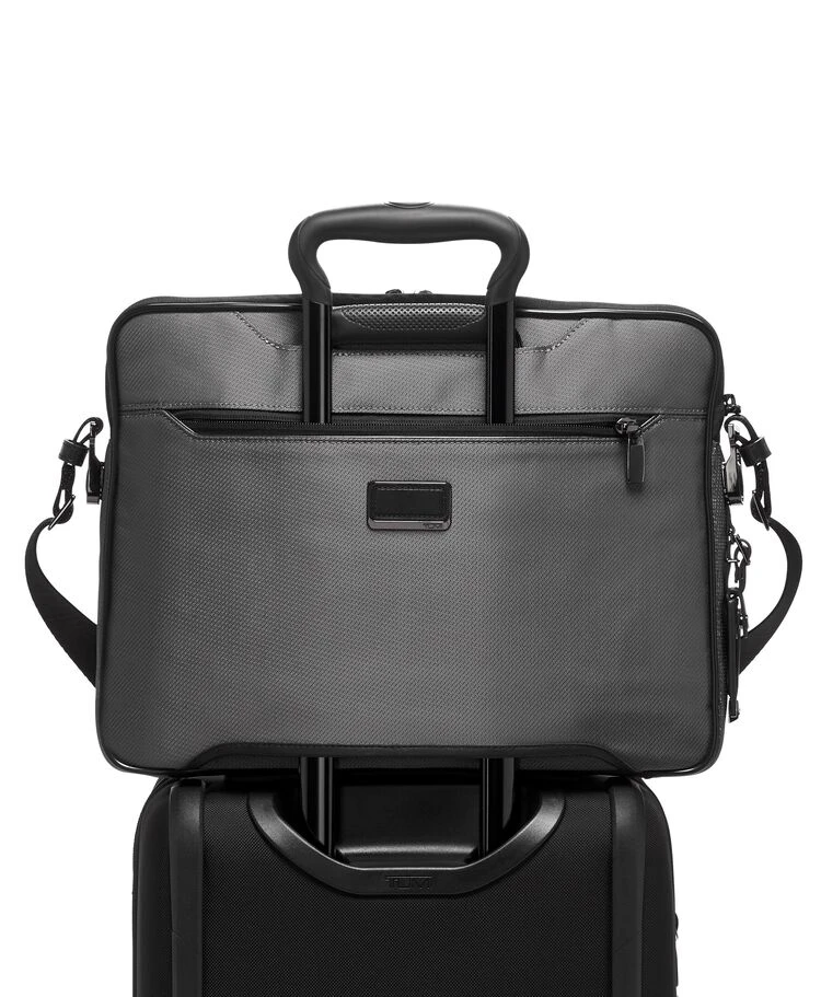 Tumi ARRIVĂ Hannover Slim Brief TITANIUM GREY - Image 6