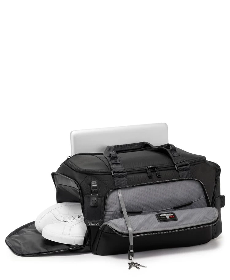 Tumi ALPHA BRAVO Mason Duffel BLACK - Image 3