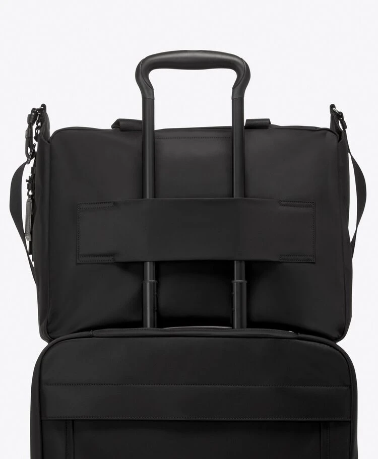 Tumi VOYAGEUR Bevy Boarding Tote BLACK/GUNMETAL - Image 6