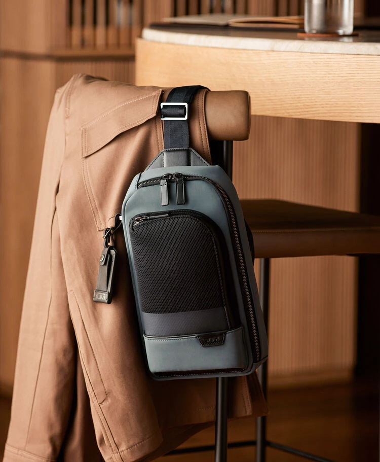 TUMI HARRISON GREGORY SLING DARK NEVADO GREY - Image 5